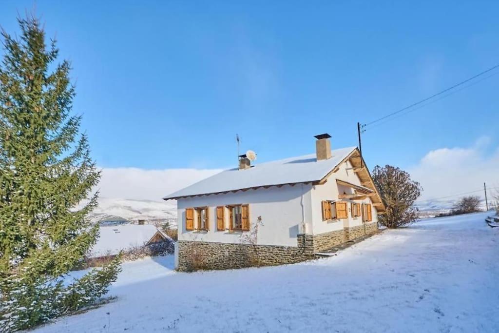 Casa L'Avet. El Vilar D'Urtx Escardacs Esterno foto